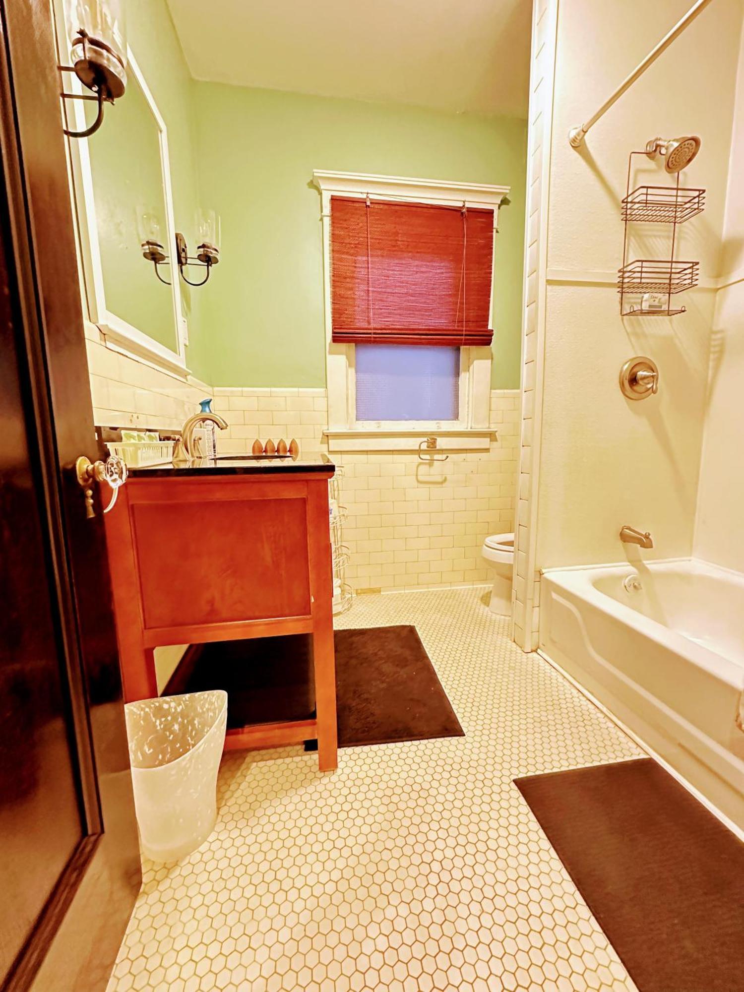 Elmwood Village Home Buffalo Bagian luar foto